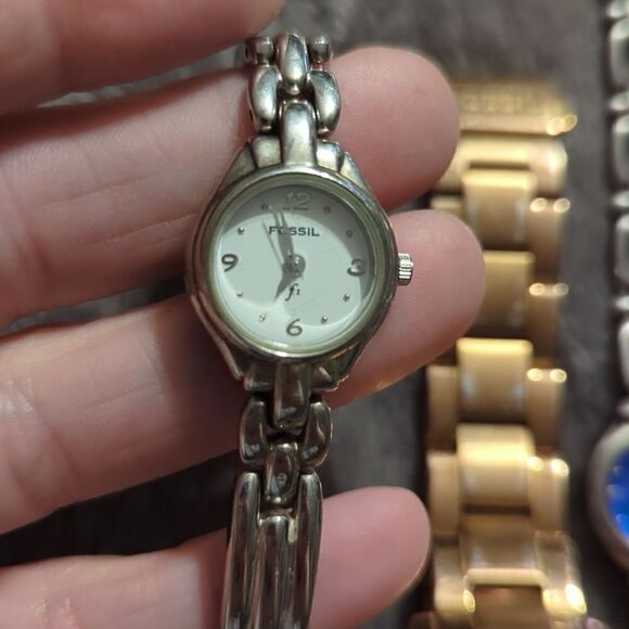 3'Women's FOSSIL "Stella" Multi-Function Gemmed Watches ES-3003, 9105, 8989 - Picture 6 of 17